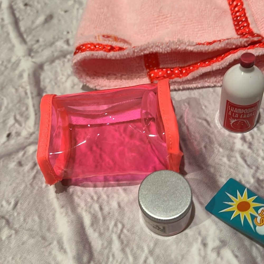 Our generation doll spa and bathroom accessories set - Picture 4 of 4